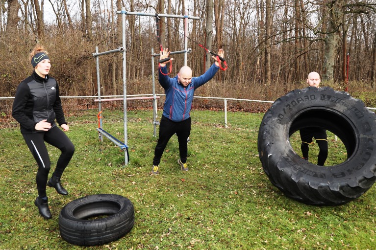 Kindetsporttagderoffenentuer